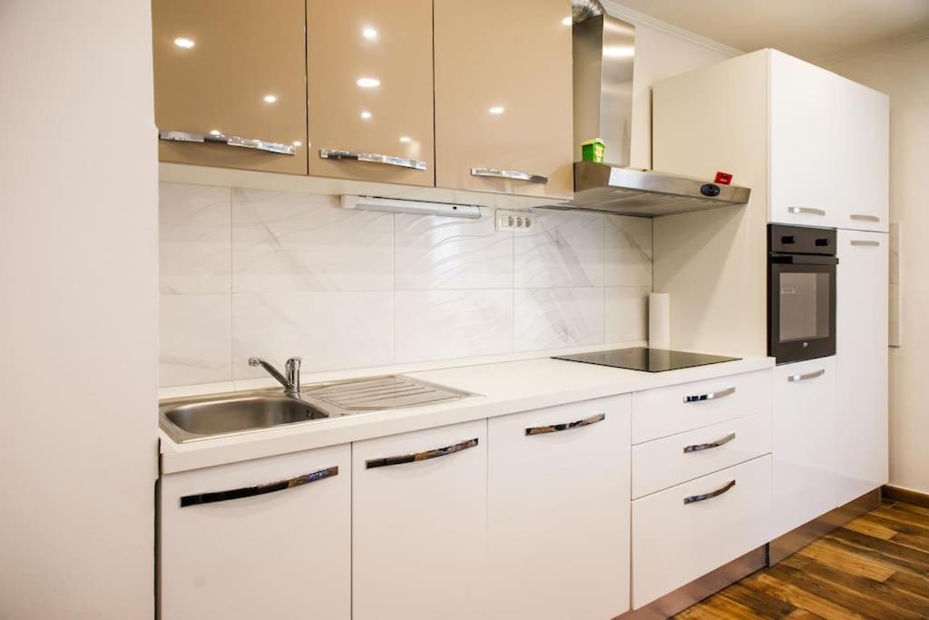 Apartment Faith Сплит Екстериор снимка