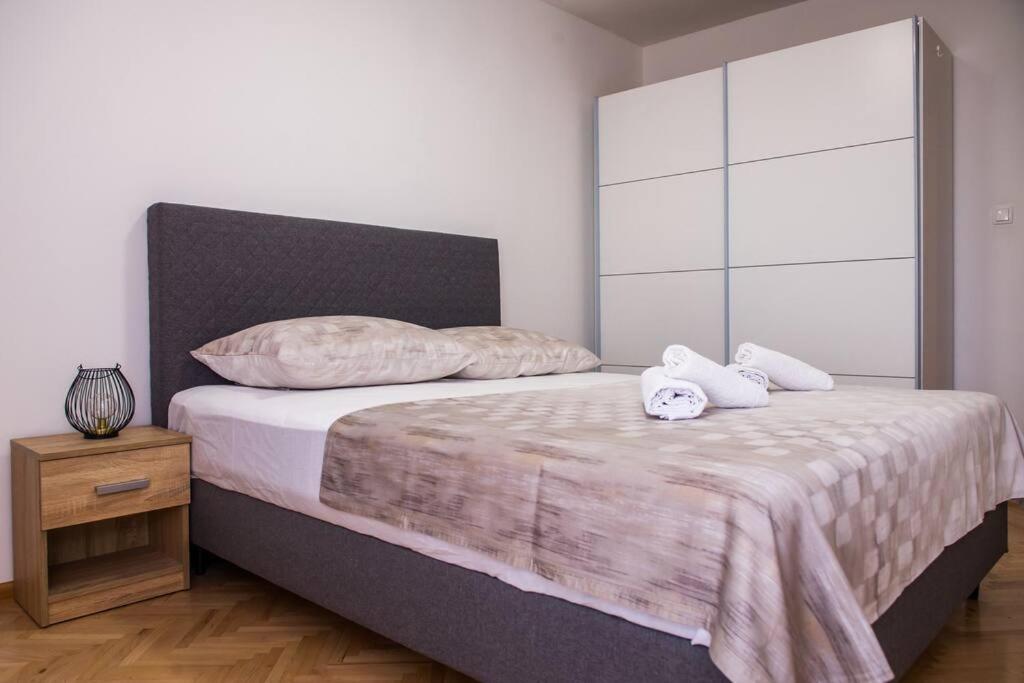Apartment Faith Сплит Екстериор снимка
