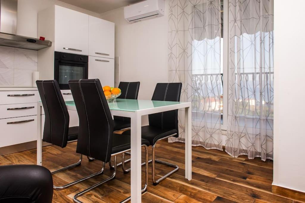 Apartment Faith Сплит Екстериор снимка